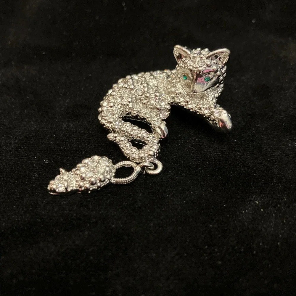 VTG Cat & Mouse Brooch Silver Tone Clear Pave Rhinestone Crystal Pin Green Eyes